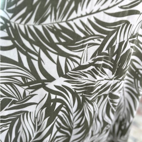 CHICO'S Travelers Asymmetrical Dress Size 12 Classic Casual Comfort Boho Chic - Picture 8 of 10